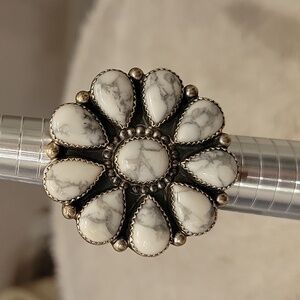 Howlite and sterling silver ring